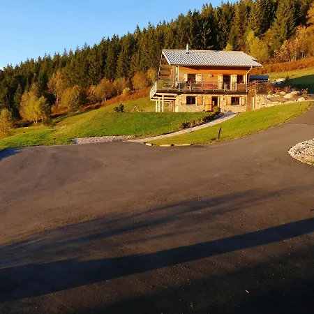 De 4 Chambres A Avec Magnifique Vue Sur Le Lac Jardin Amenage Et Wifi A 1 Km Des Pistes *